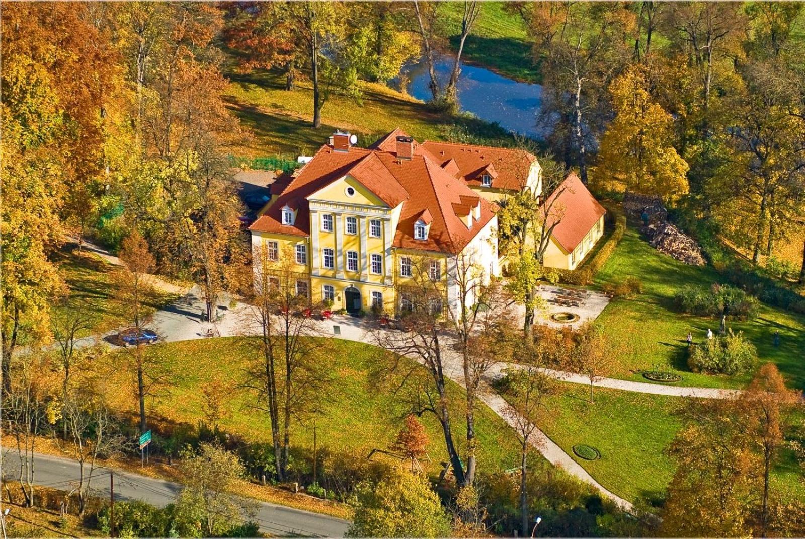 Palac Lomnica - Karkonosze / Riesengebirge Єленя-Ґура Екстер'єр фото